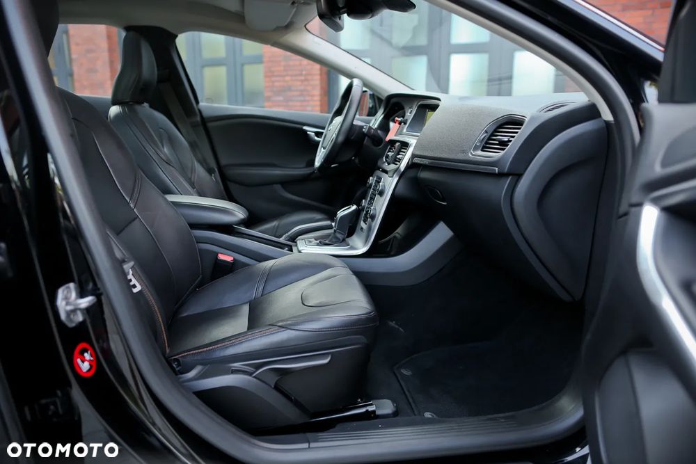 Volvo V40 Cross Country D3 Geartronic Summum - 23