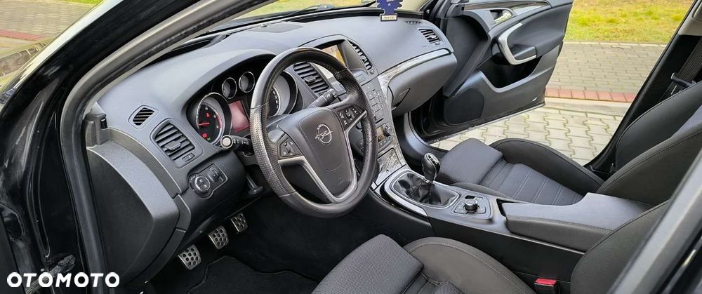 Opel Insignia - 26