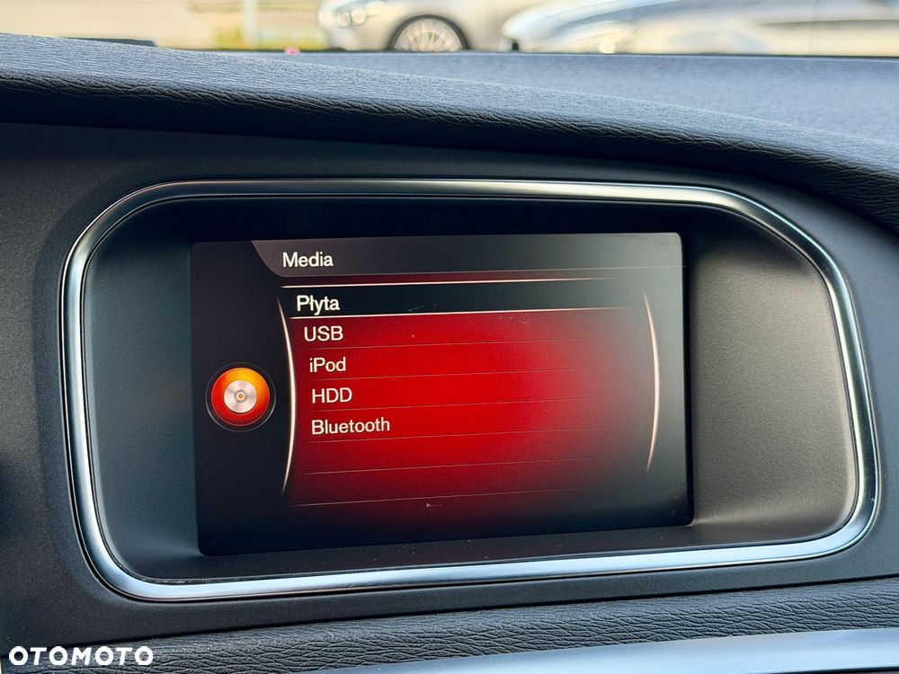 Volvo V40 T4 RDesign - 26