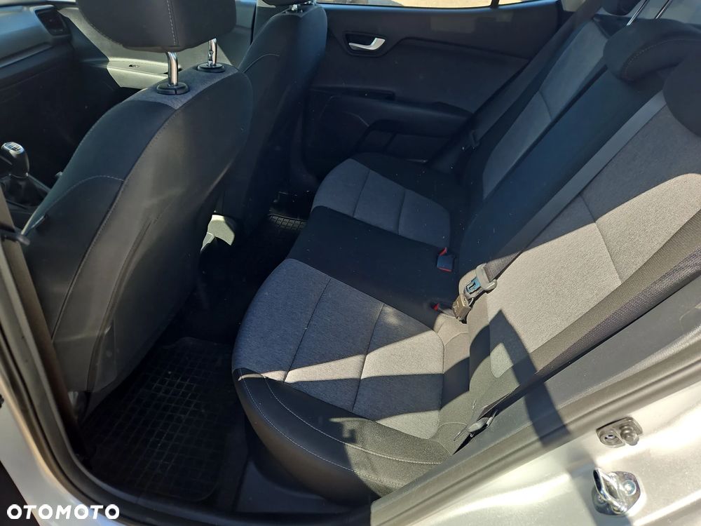 Kia Stonic 1.0 T-GDI M - 16