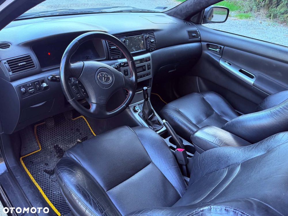 Toyota Corolla - 11
