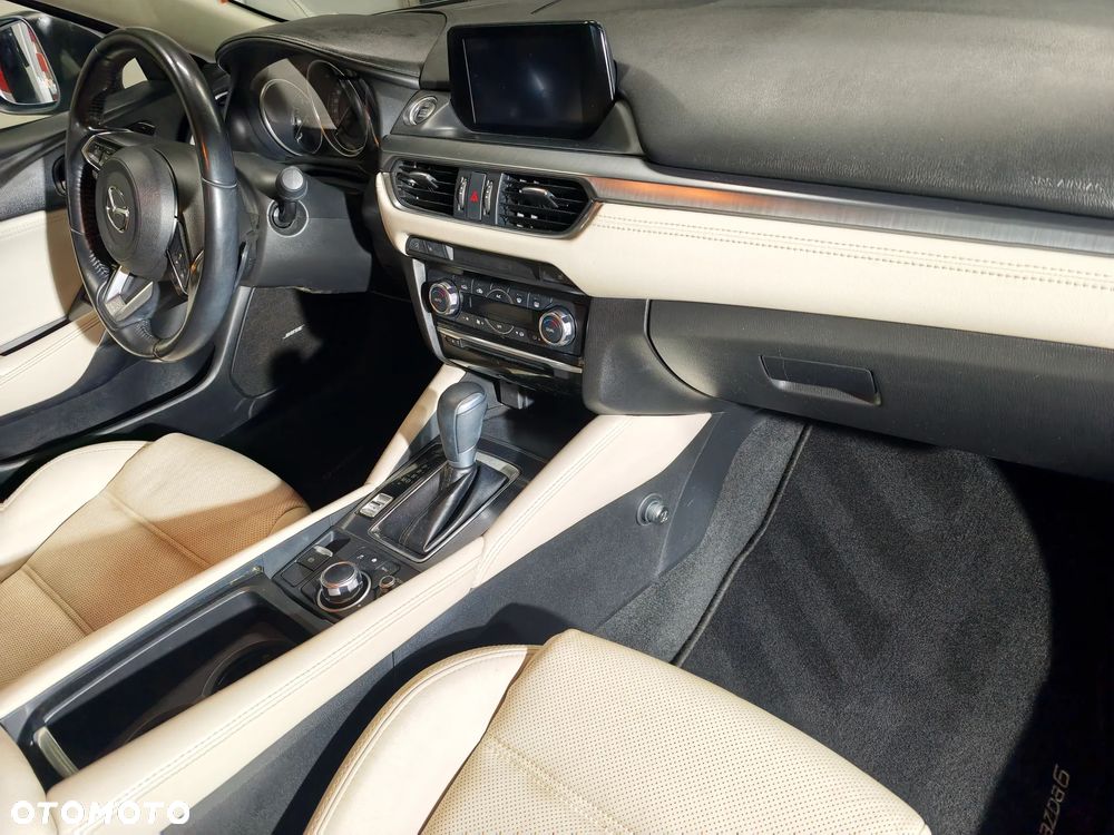 Mazda 6 - 7