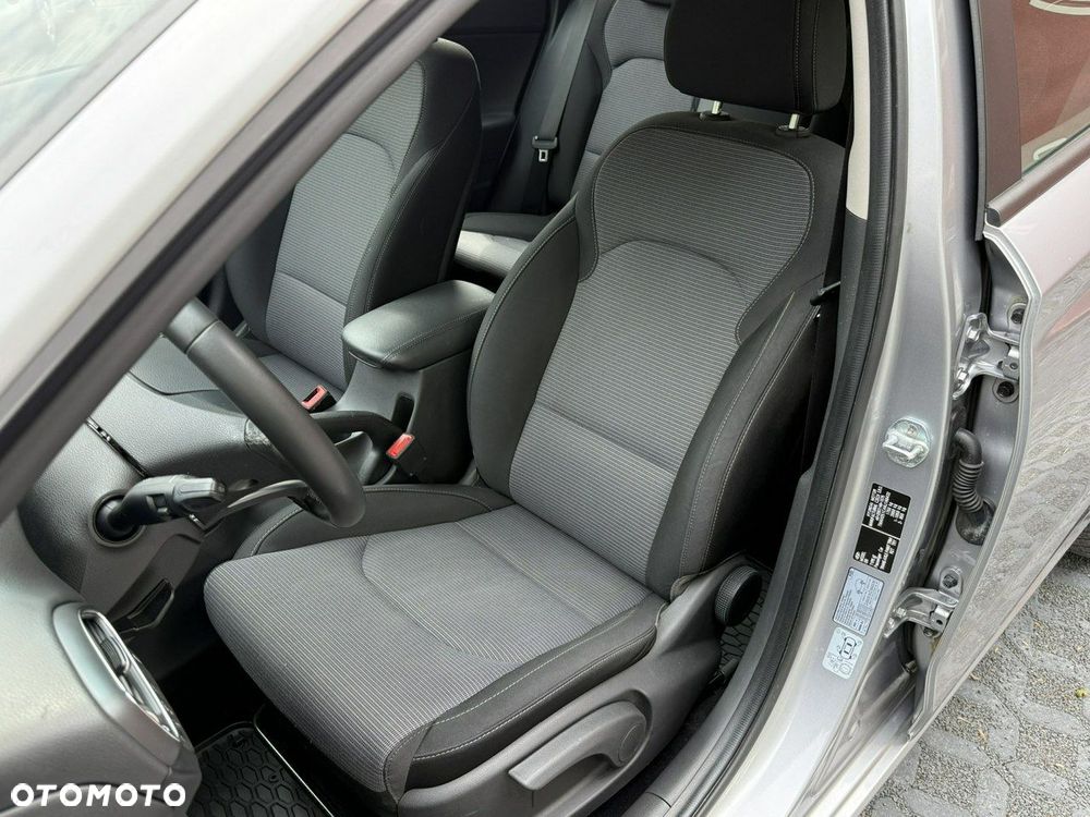 Hyundai i30 1.5 DPI Modern - 13