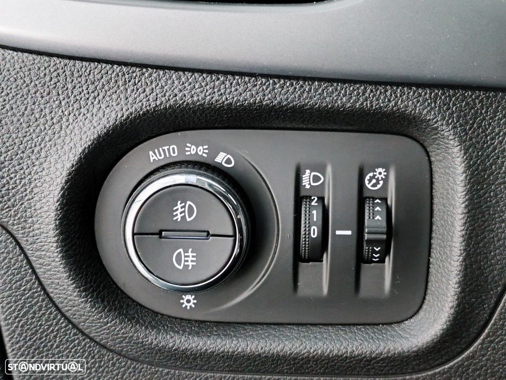 Opel Astra 1.0 Business Edition S/S - 24