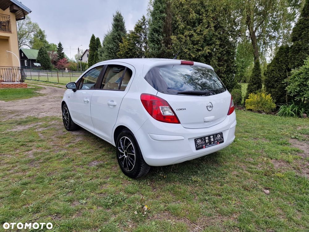Opel Corsa - 3