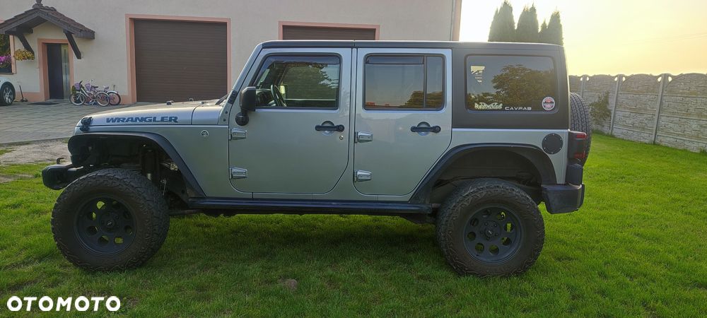 Jeep Wrangler 3.6 Unlim Black Edition II - 6