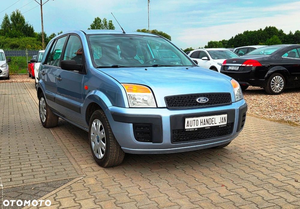 Ford Fusion - 2
