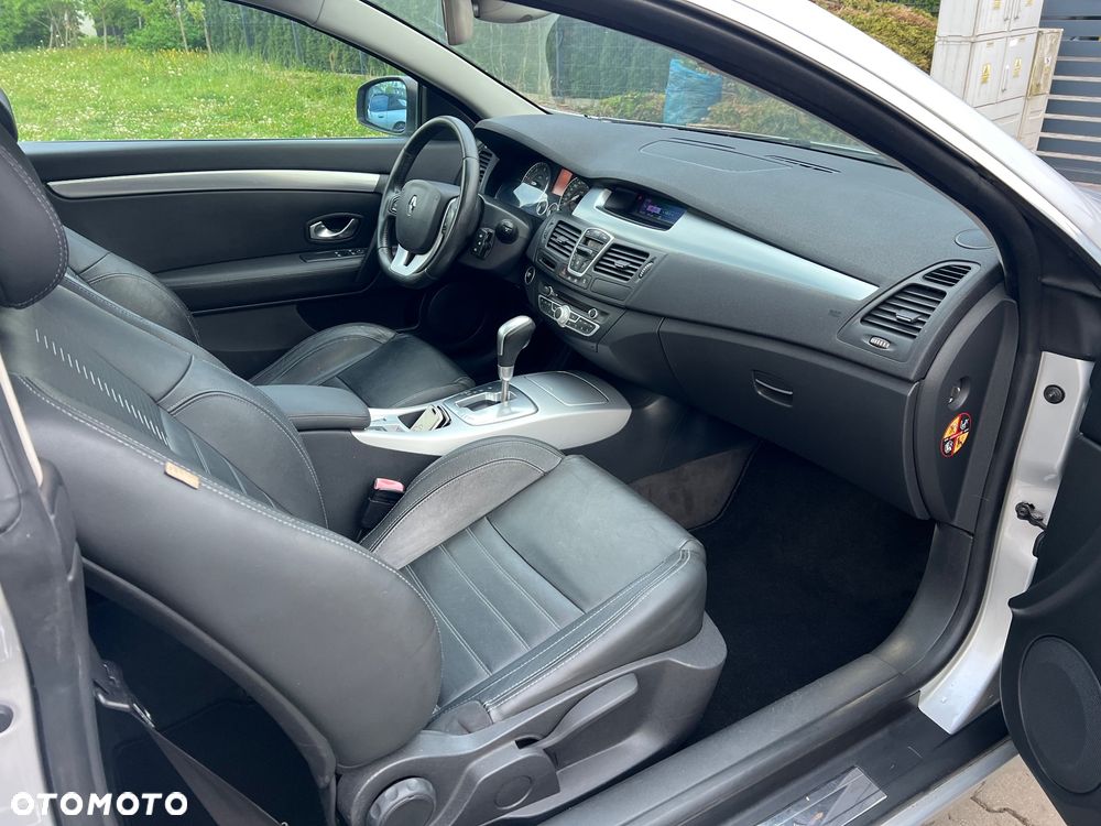 Renault Laguna 2.0 dCi FAP Dynamique - 29