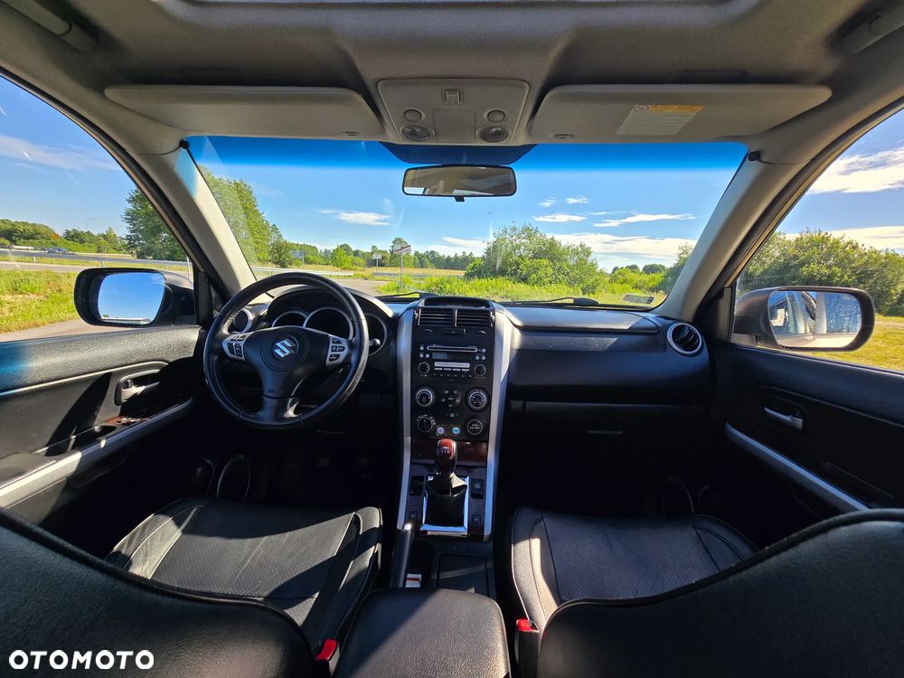 Suzuki Grand Vitara 1.9 DDiS De Luxe - 22
