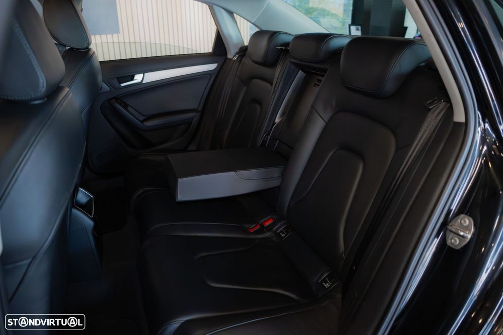 Audi A4 2.0 TDI Advance - 27