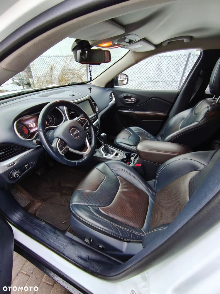 Jeep Cherokee 2.0 MJD Active Drive II Limited - 15