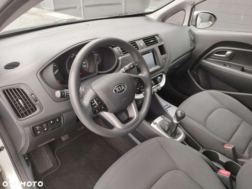 Kia Rio 1.2 Spirit - 22