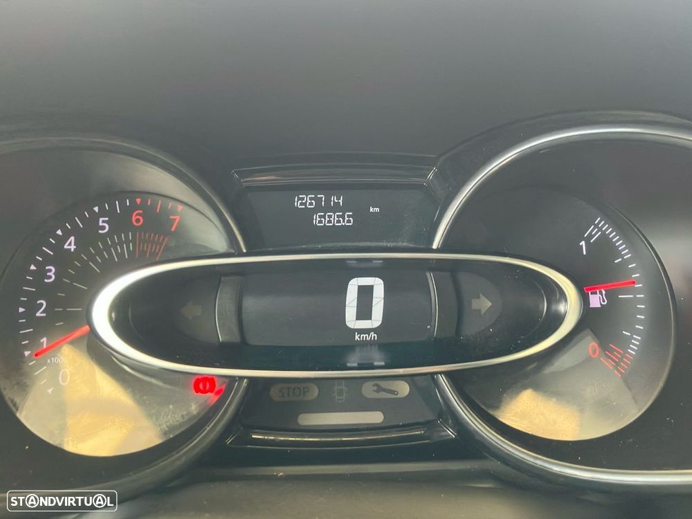 Renault Clio 0.9 TCe Limited Bi-Fuel - 14
