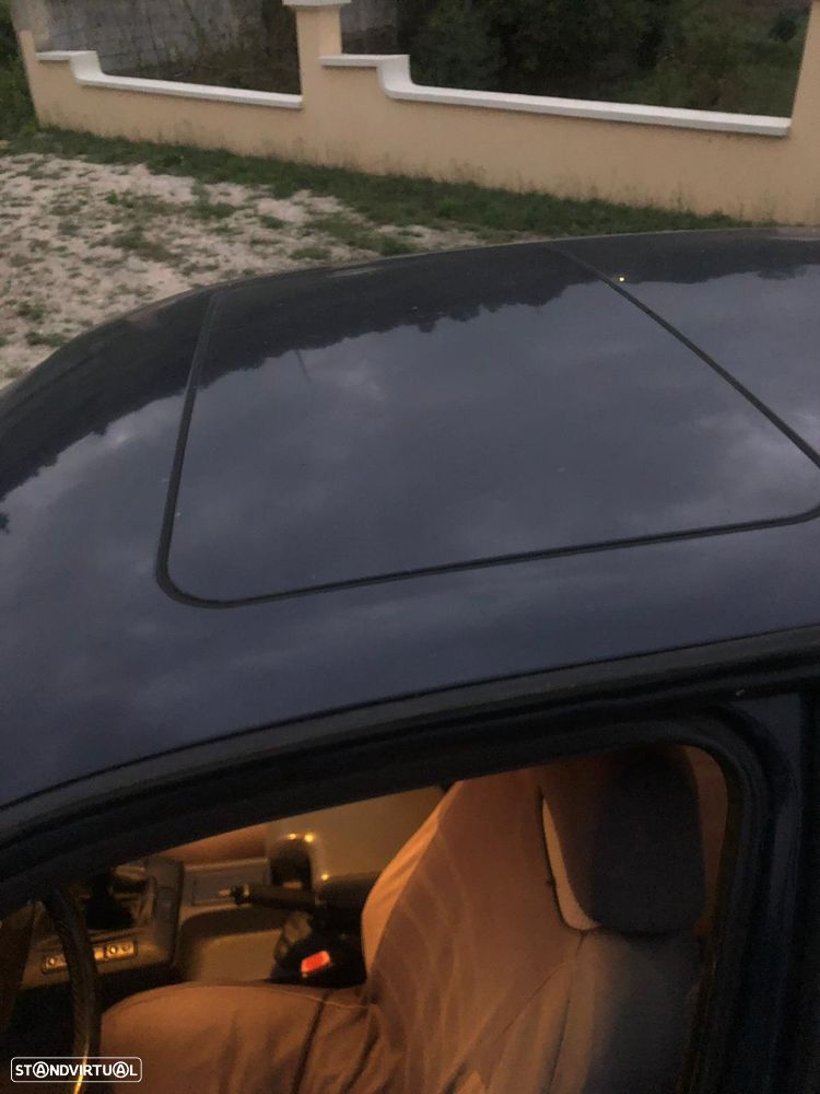 BMW 318 tds Touring Exclusive - 7