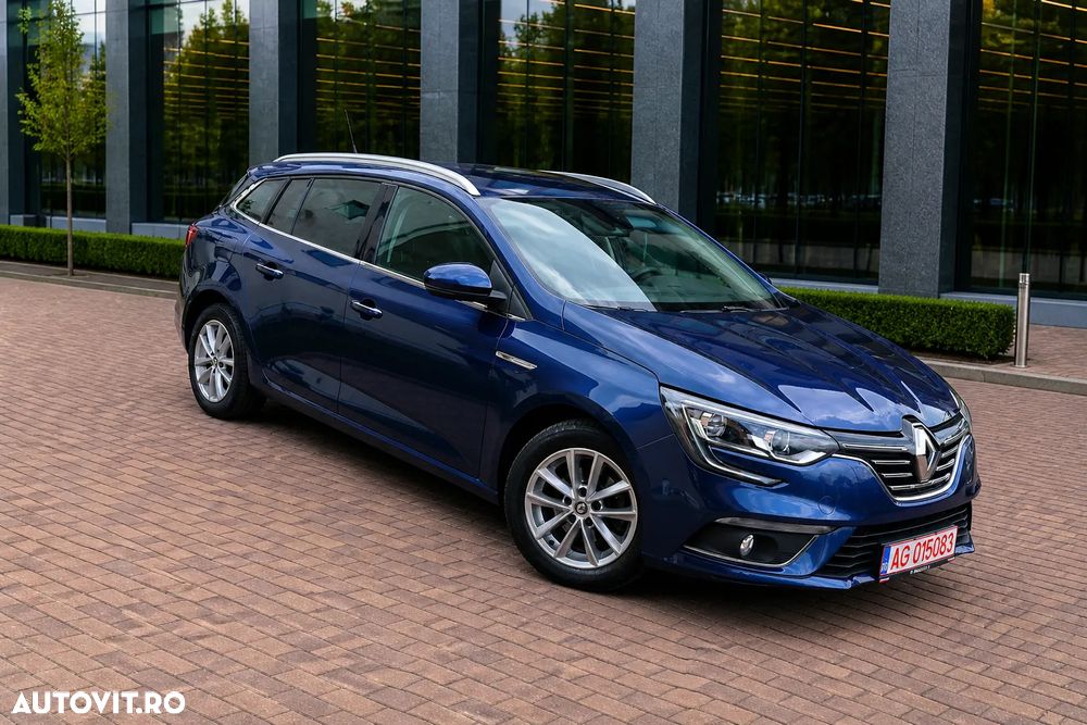 Renault Megane ENERGY dCi 110 Start & Stop Bose Edition - 13