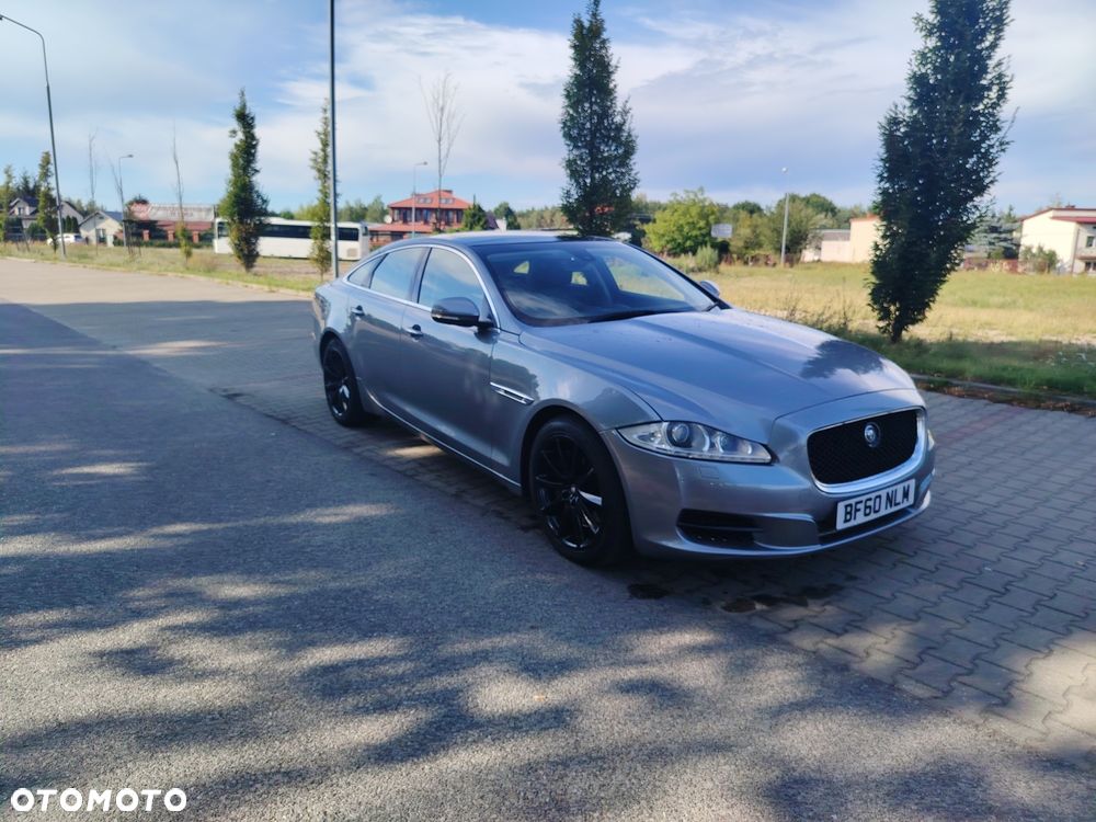 Jaguar XJ - 1
