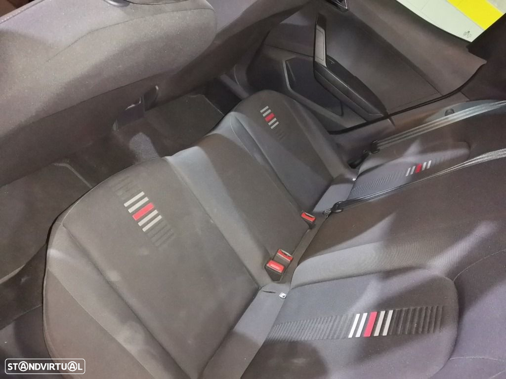 SEAT Arona 1.0 TSI FR - 9