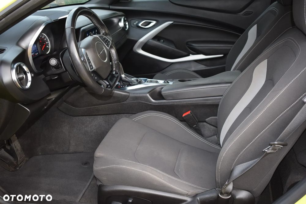 Chevrolet Camaro - 29