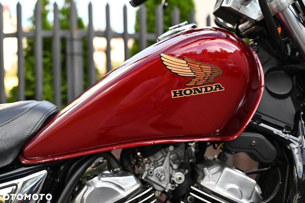 Honda VT - 19