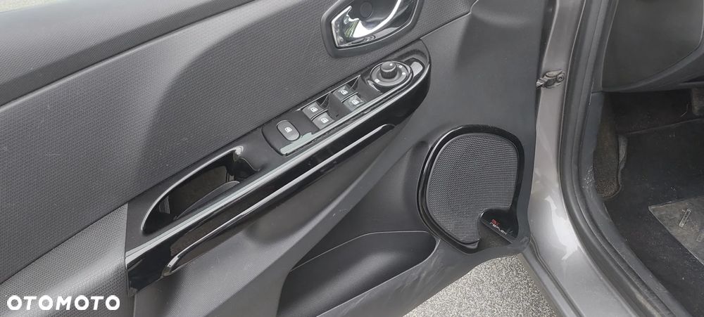 Renault Clio Grandtour TCe 120 EDC Limited - 13