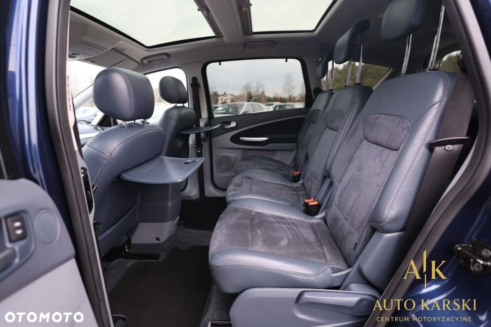 Ford S-Max - 35