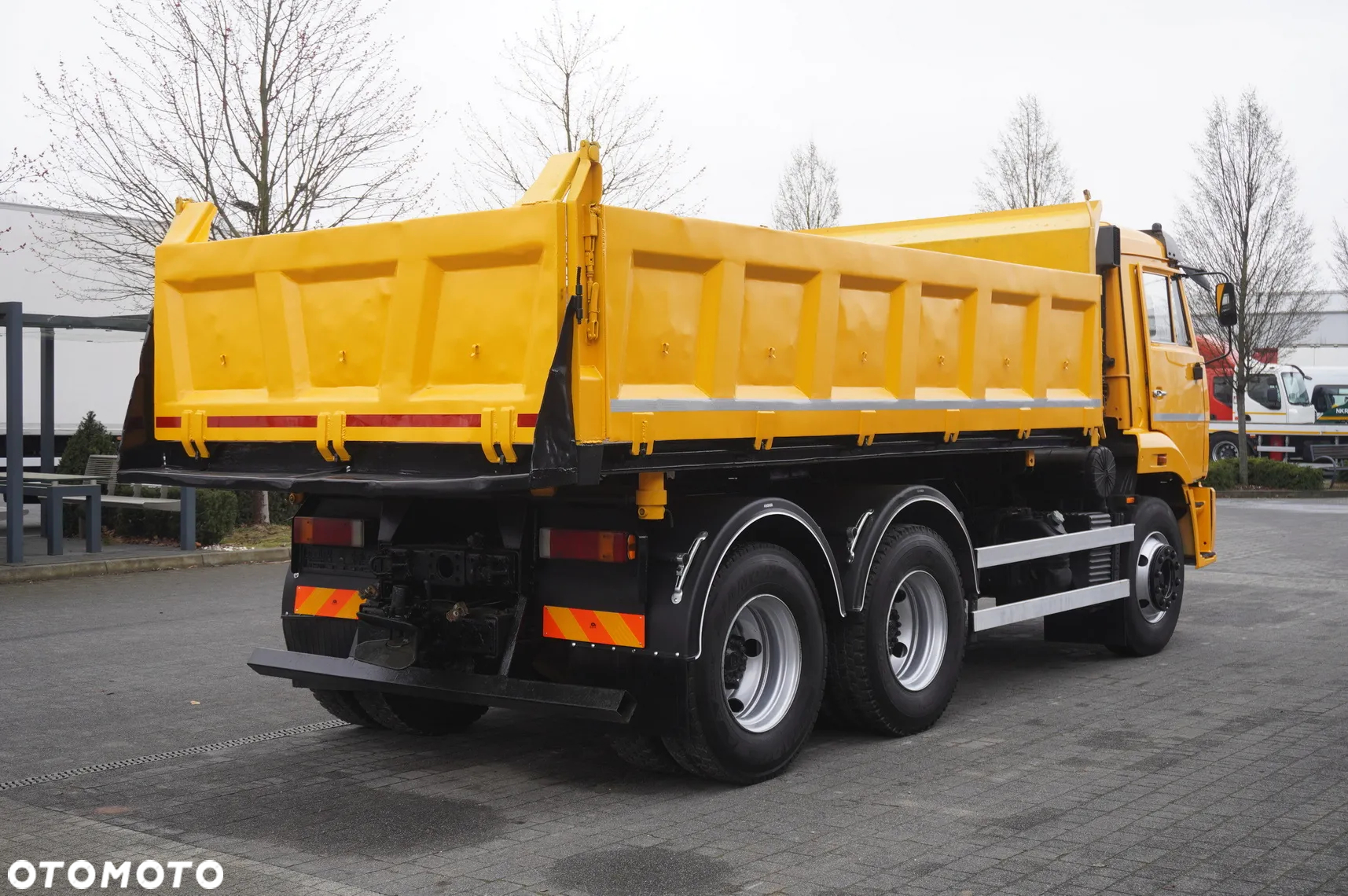 Kamaz T2530 E5 6×4 / Wywrotka 3 stronna - 9