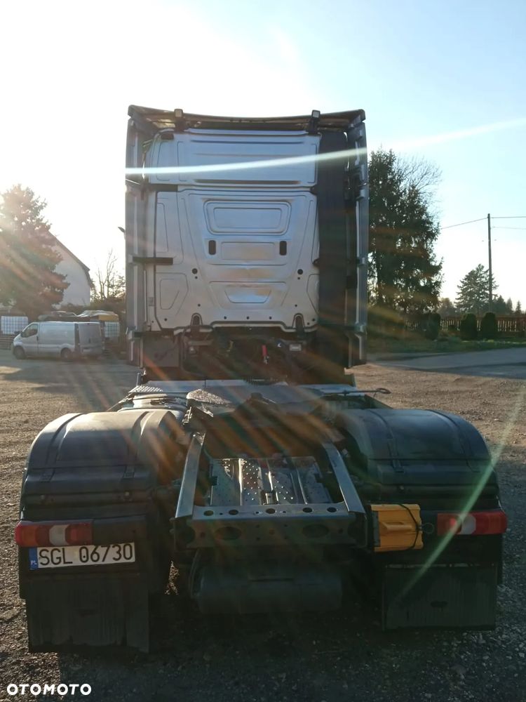 Mercedes-Benz ACTROS 1843 - 4