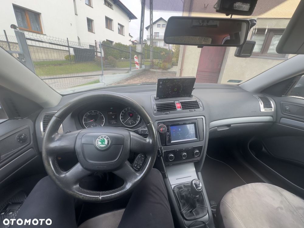 Skoda Octavia - 9