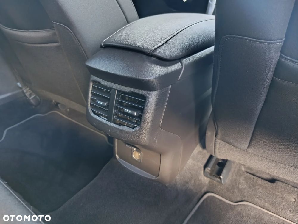 Ford Mondeo 2.0 EcoBlue Business Edition - 21