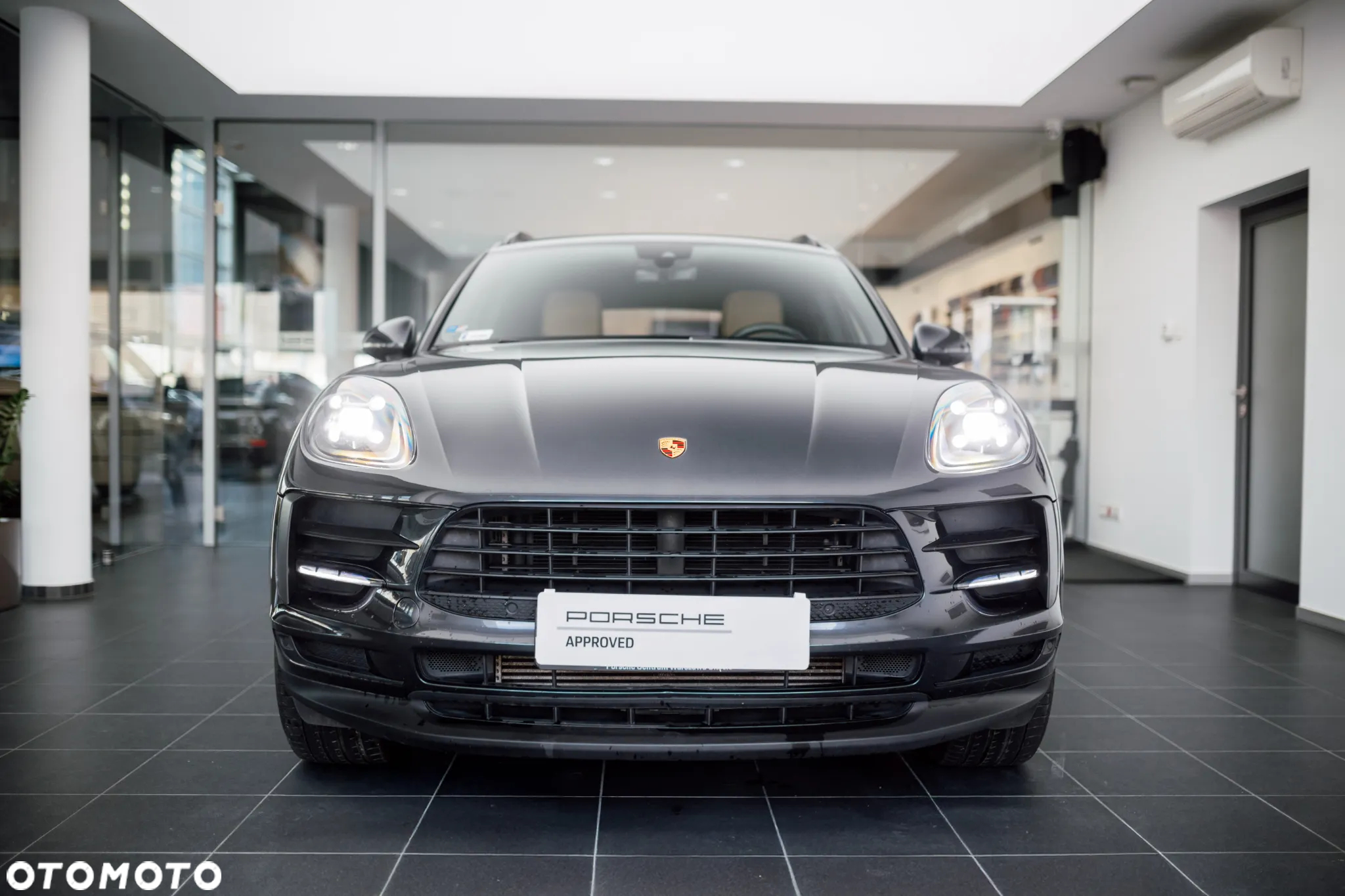 Porsche Macan Standard - 31