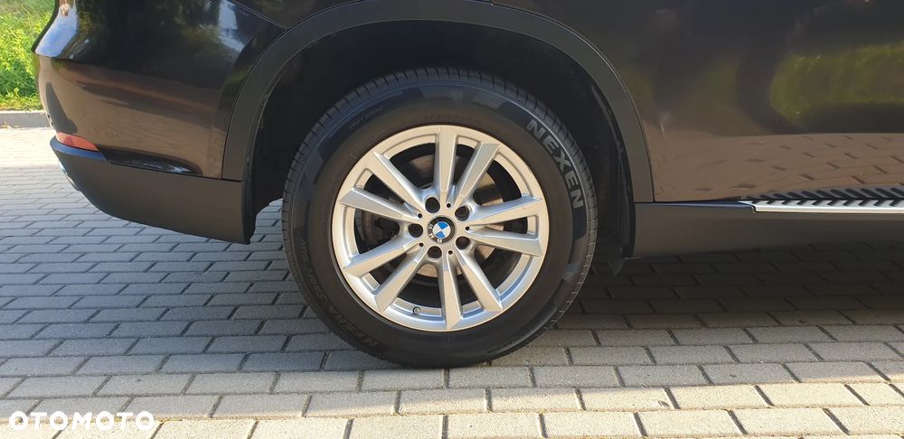 BMW X5 xDrive25d - 32