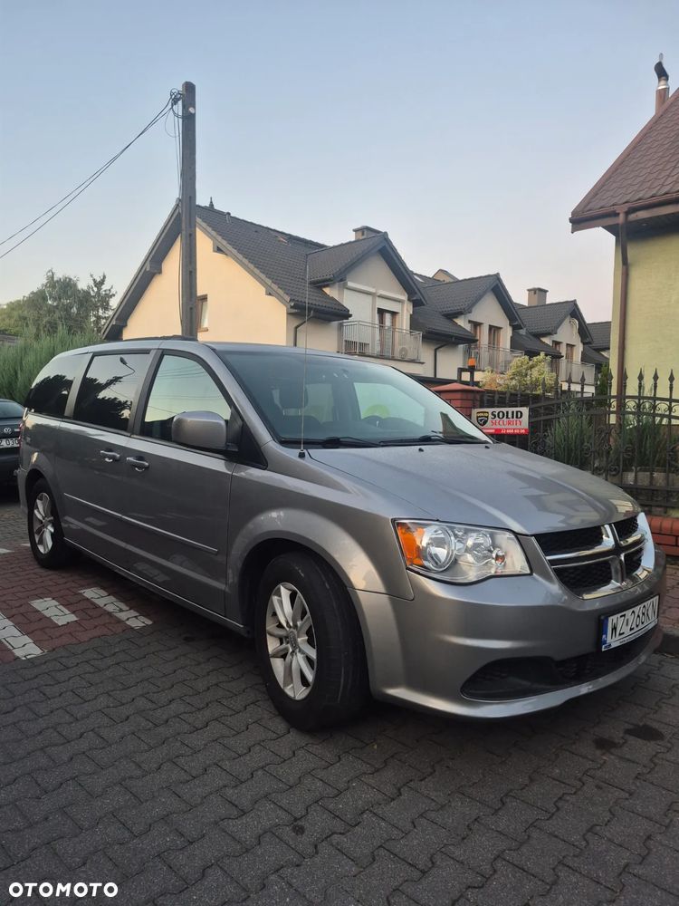 Dodge Grand Caravan - 21