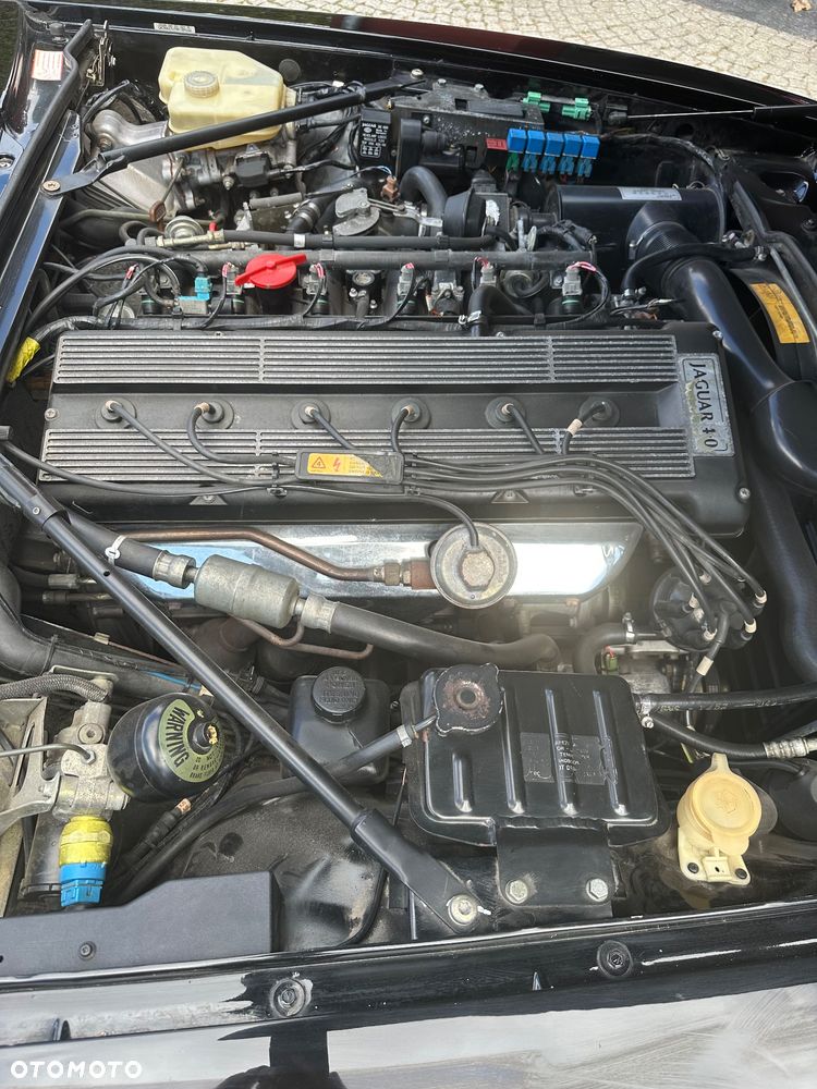 Jaguar XJS - 11