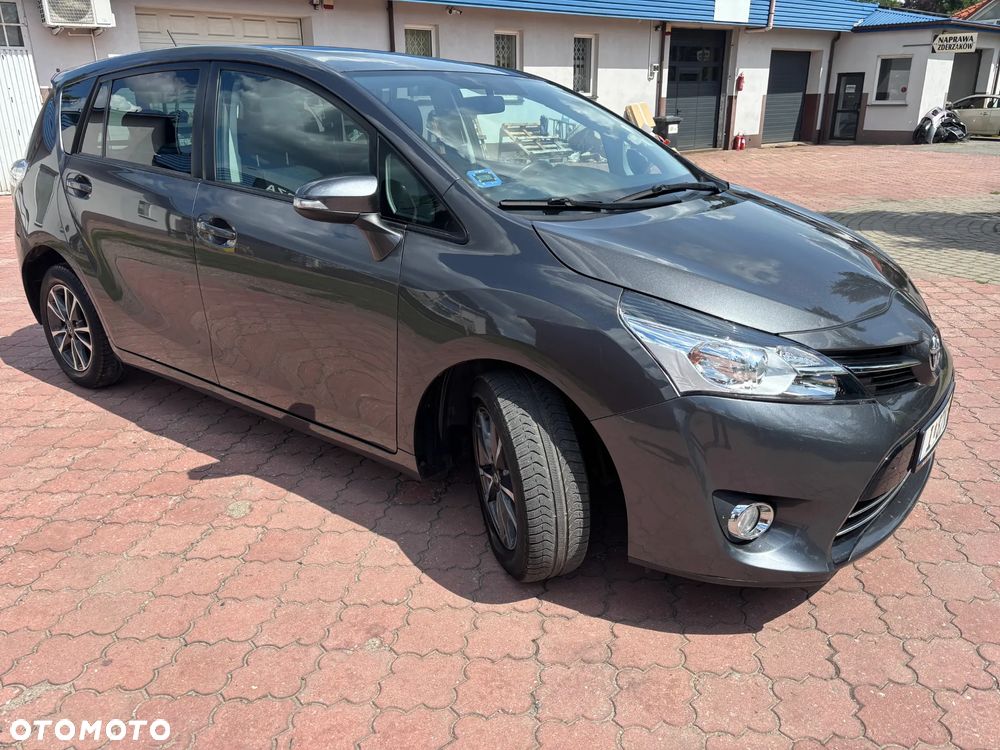 Toyota Verso 1.8 Multidrive Edition - 6