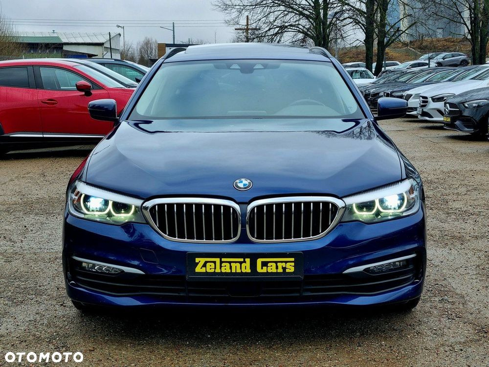 BMW Seria 5 520d Sport Line - 4