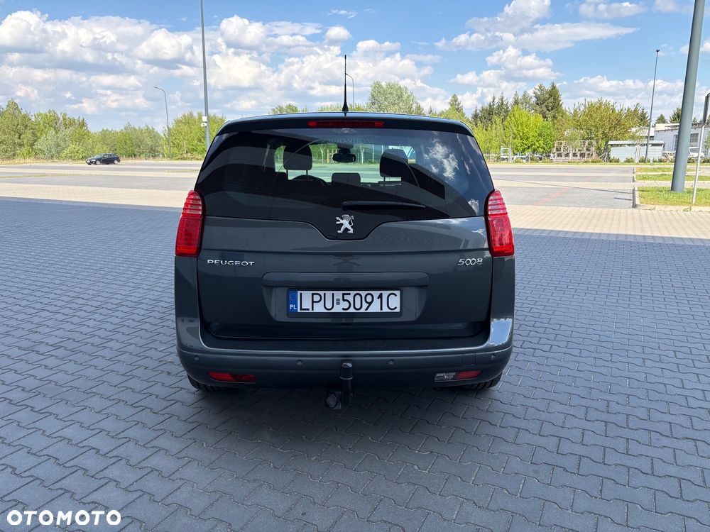 Peugeot 5008 HDI FAP 110 Platinum - 6