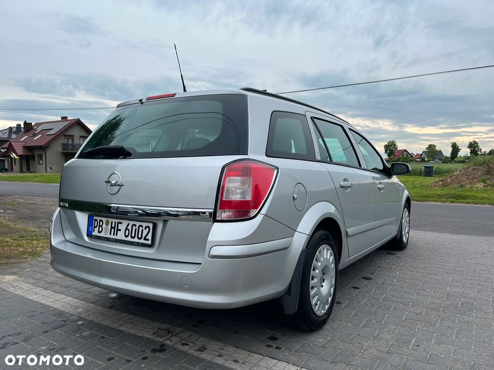 Opel Astra 1.6 Edition - 2