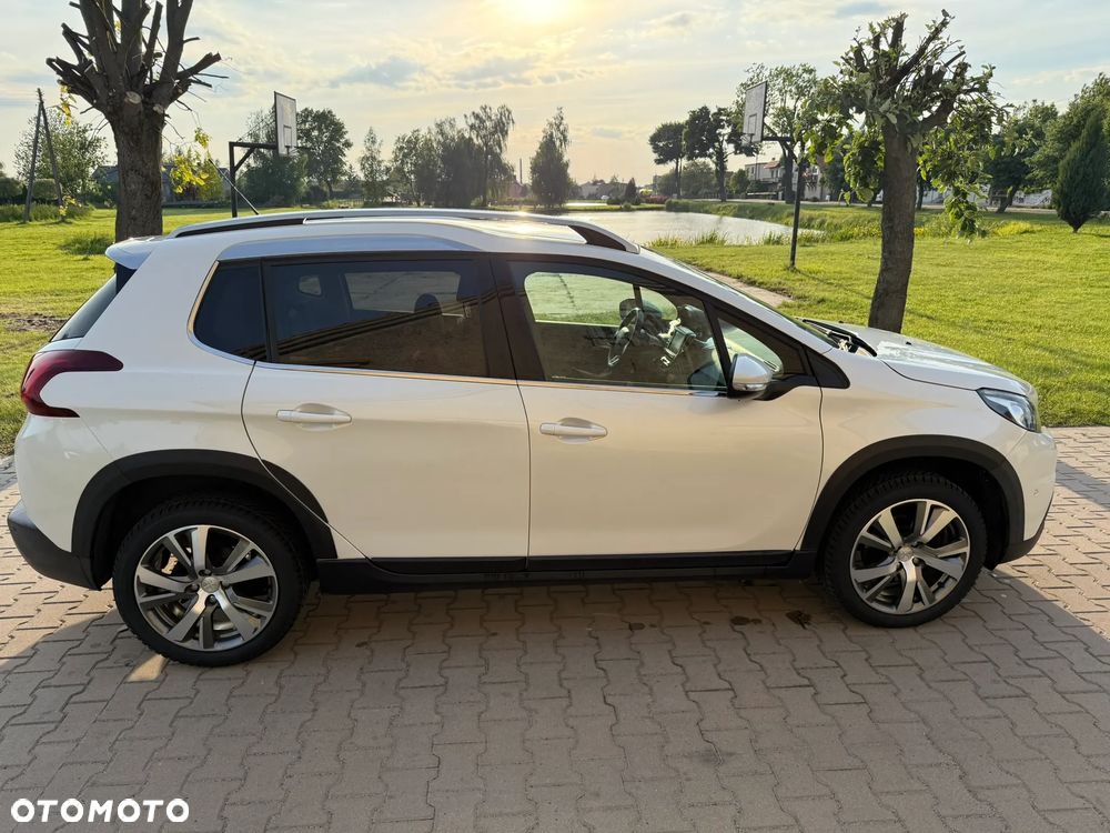 Peugeot 2008 PureTech 130 Allure - 7