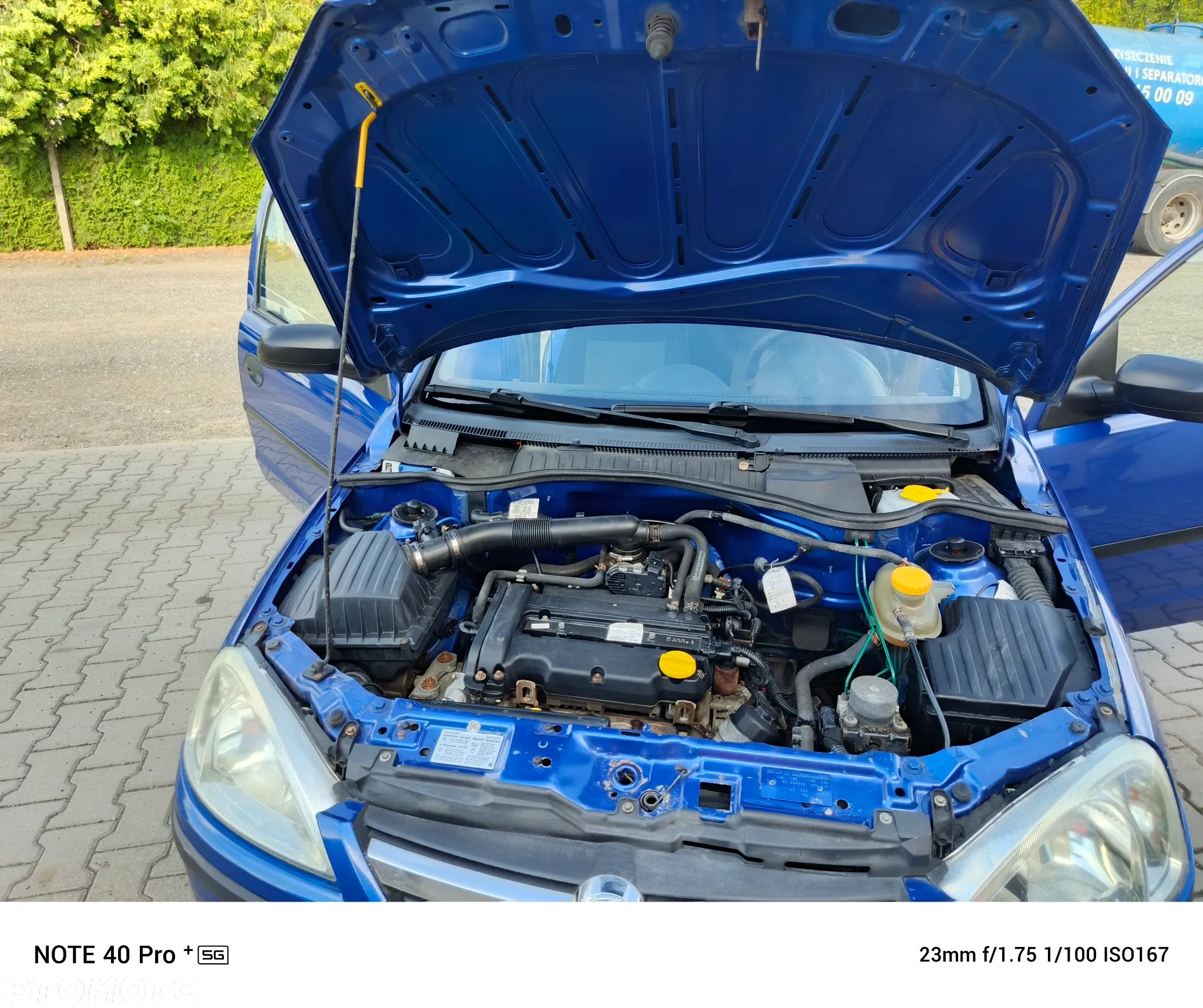 Opel Corsa 1.2 16V - 12