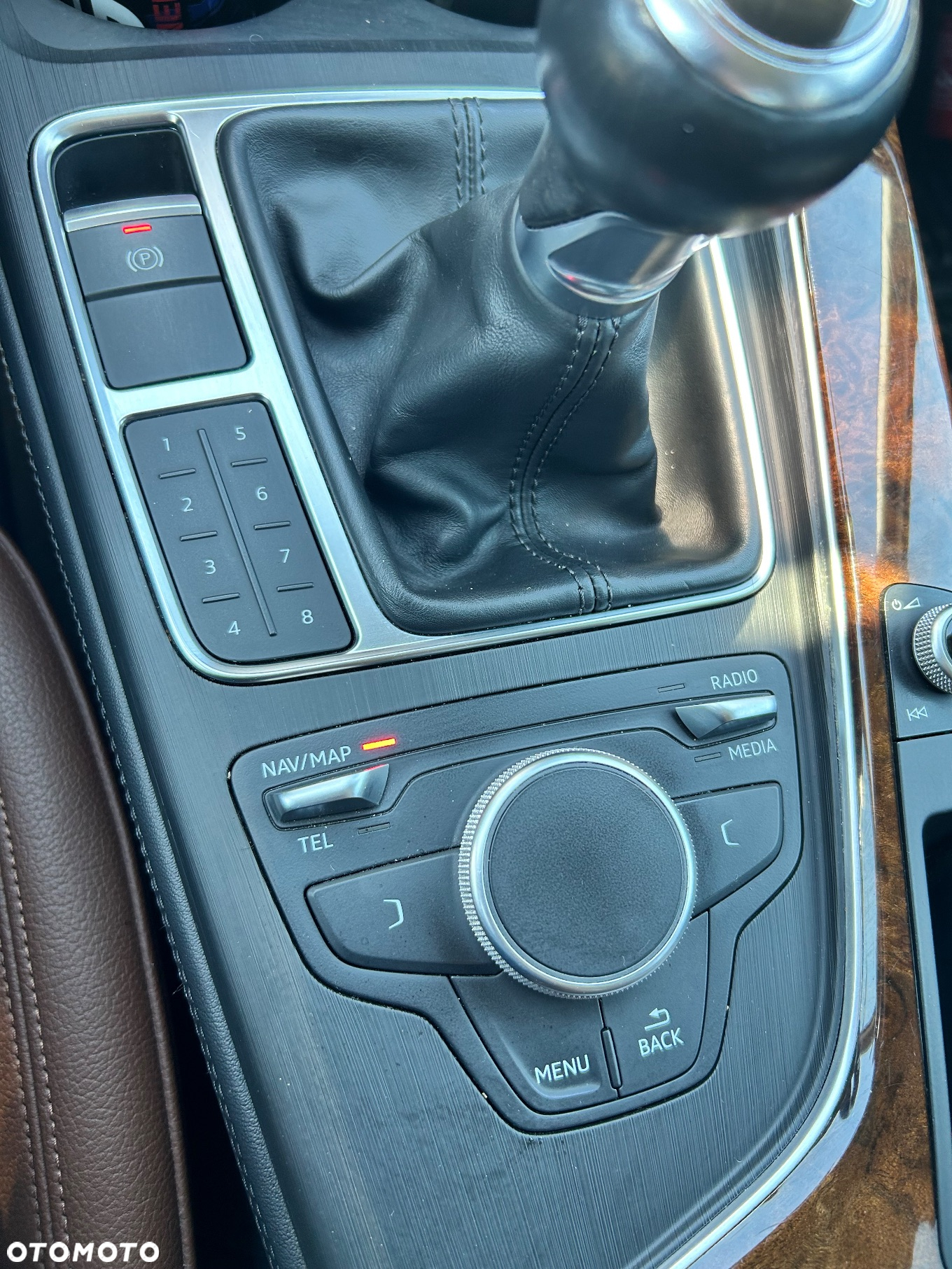 Audi A4 ver-avant-2-0-tdi-ultra - 14
