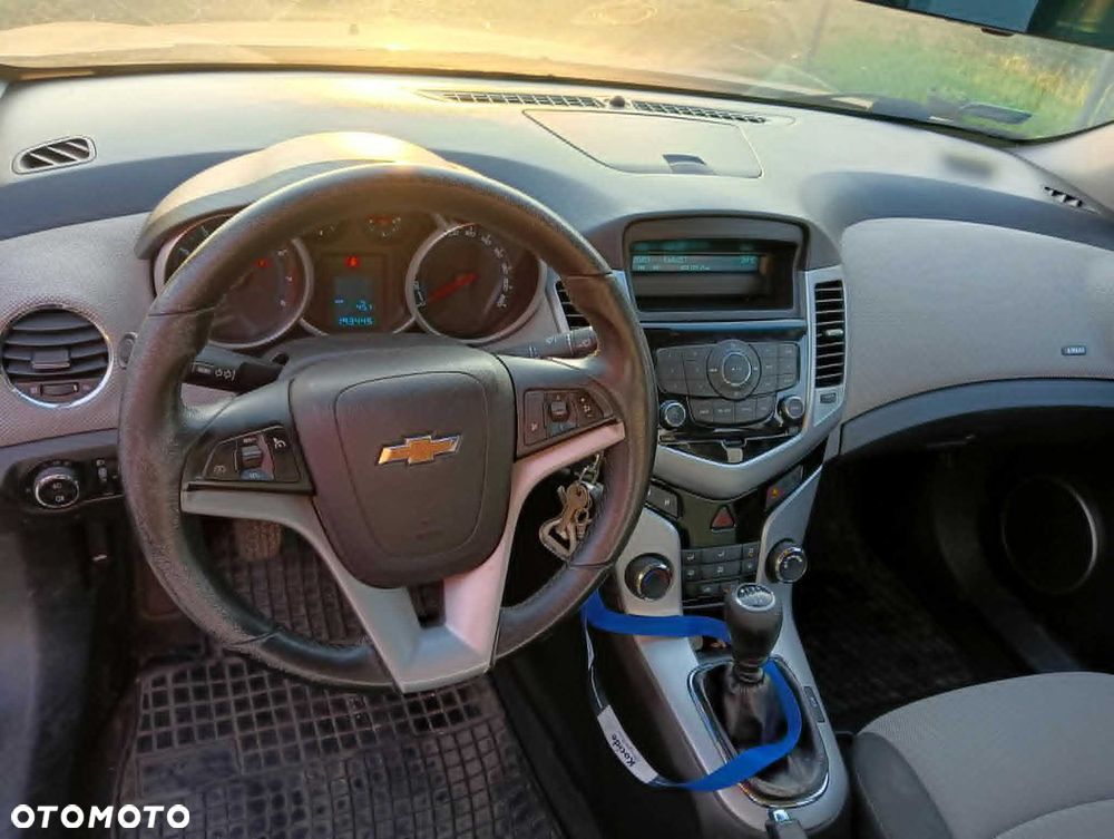 Chevrolet Cruze - 7