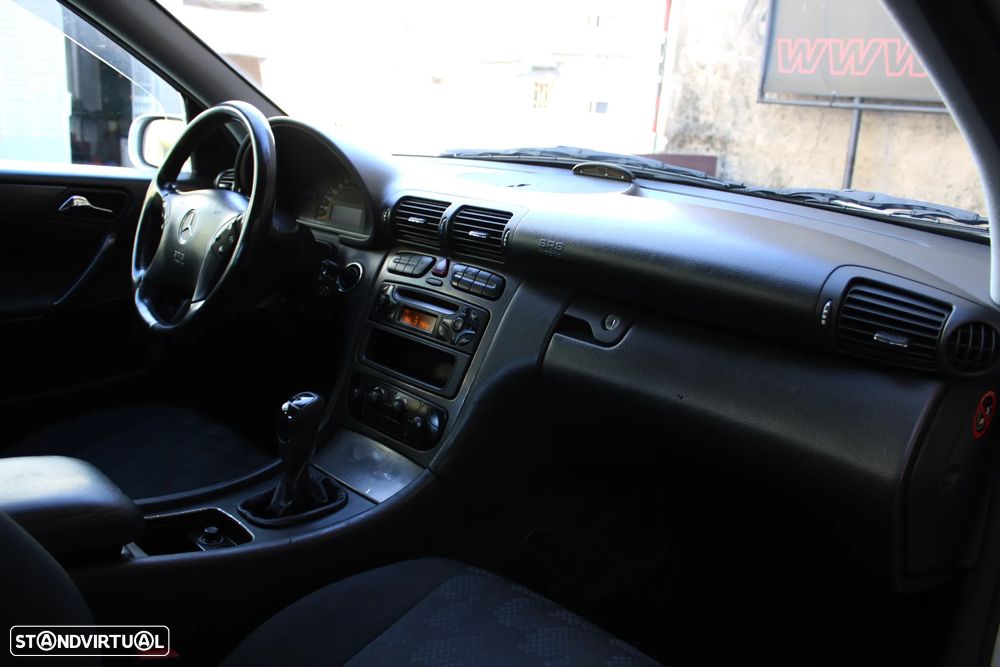Mercedes-Benz C 220 CDi Avantgarde - 33