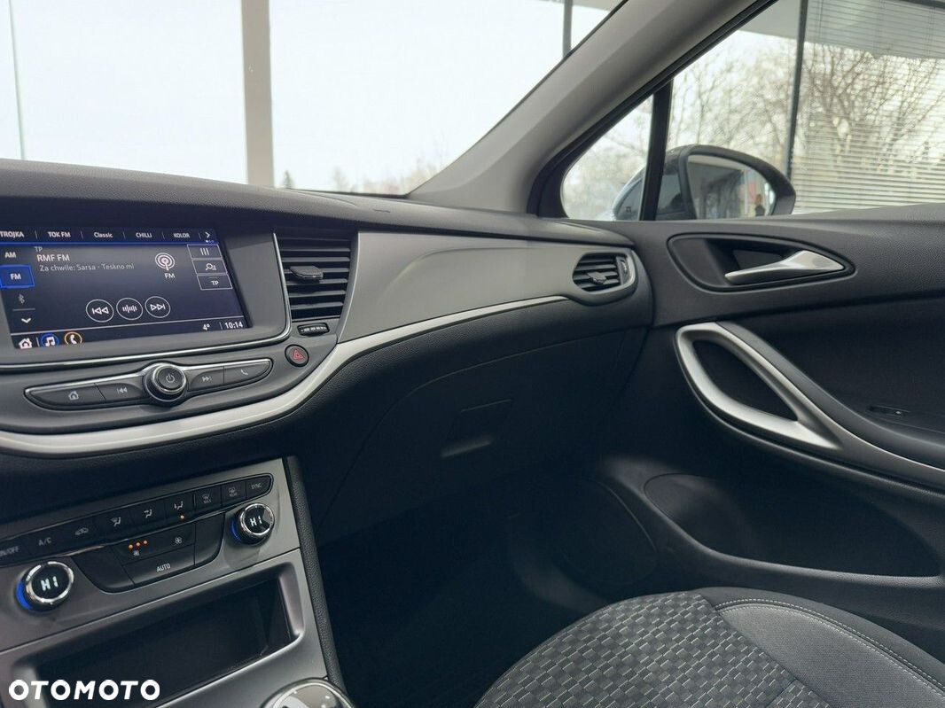Opel Astra - 26