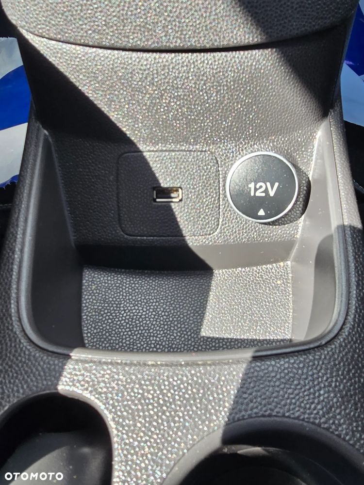 Ford Fiesta 1.0 EcoBoost Titanium - 18