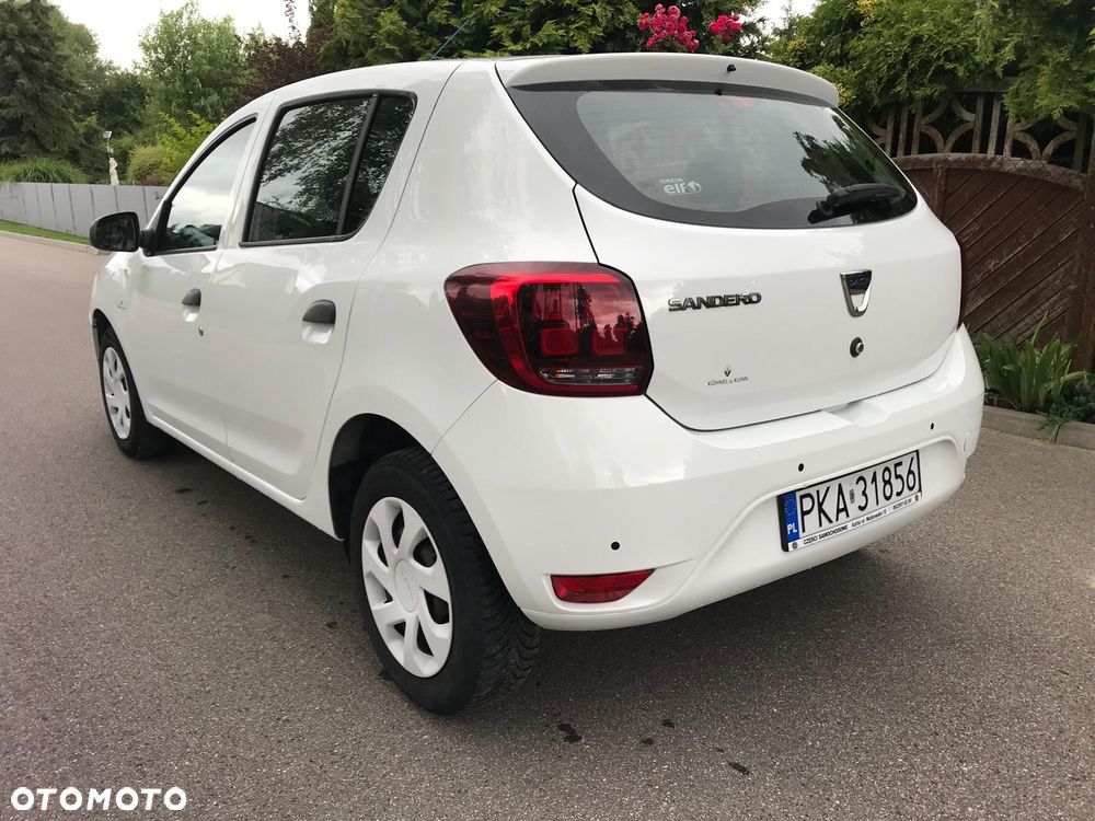 Dacia Sandero - 6