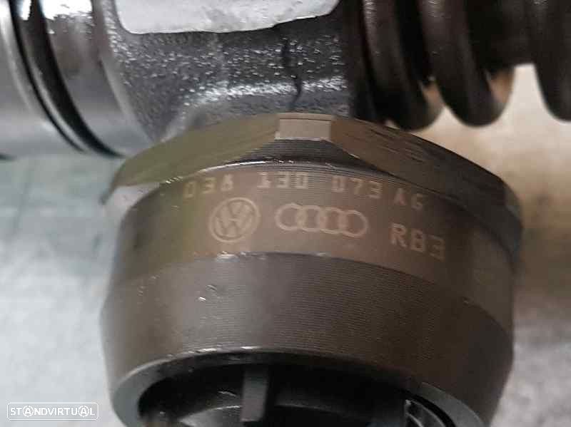 INJETOR SEAT LEON 2005 -038130073AG - 2