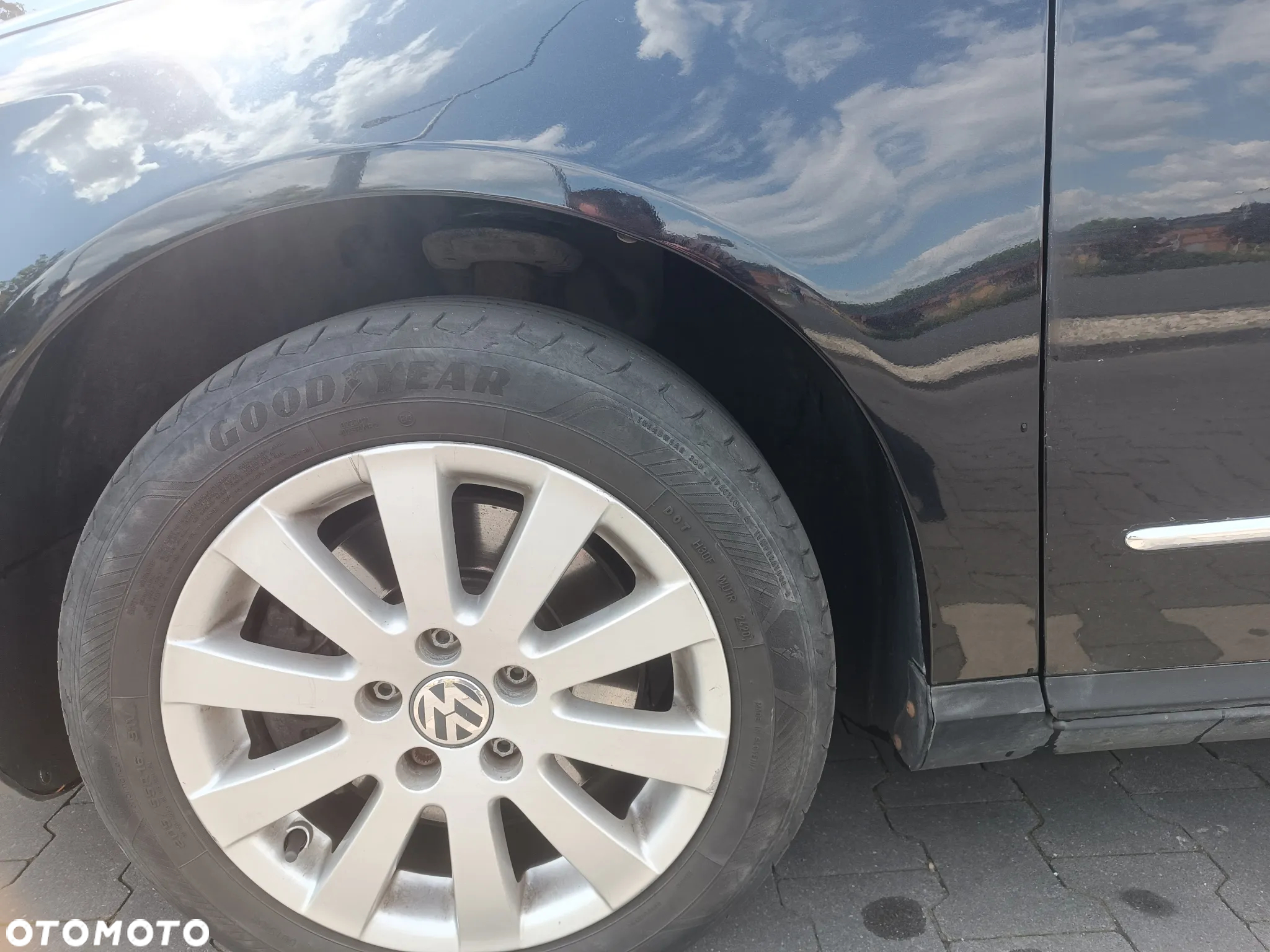 Volkswagen Passat 2.0 TDI Comfortline - 4