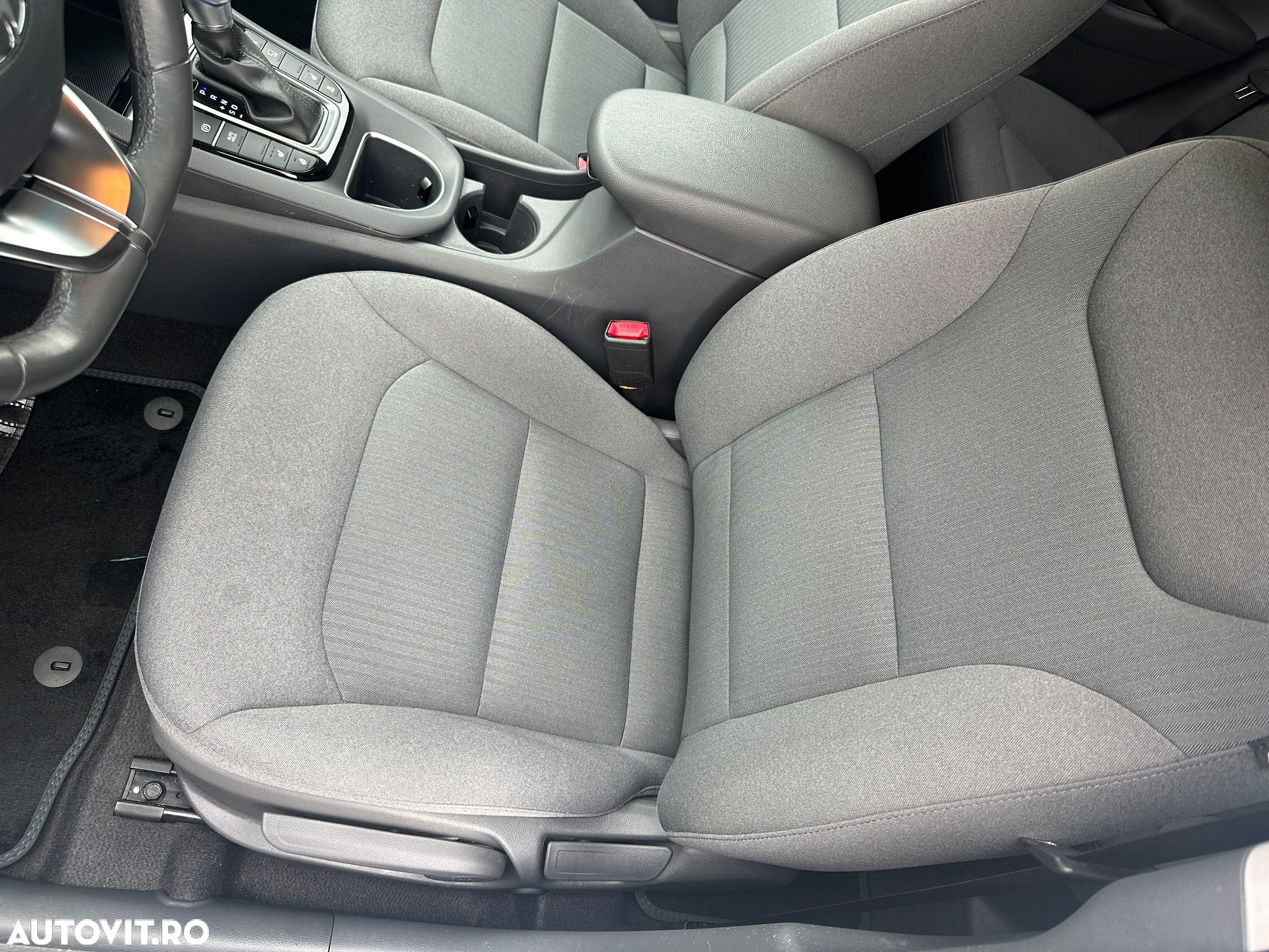 Hyundai IONIQ Plug-in-Hybrid 1.6 GDI Advantage - 18