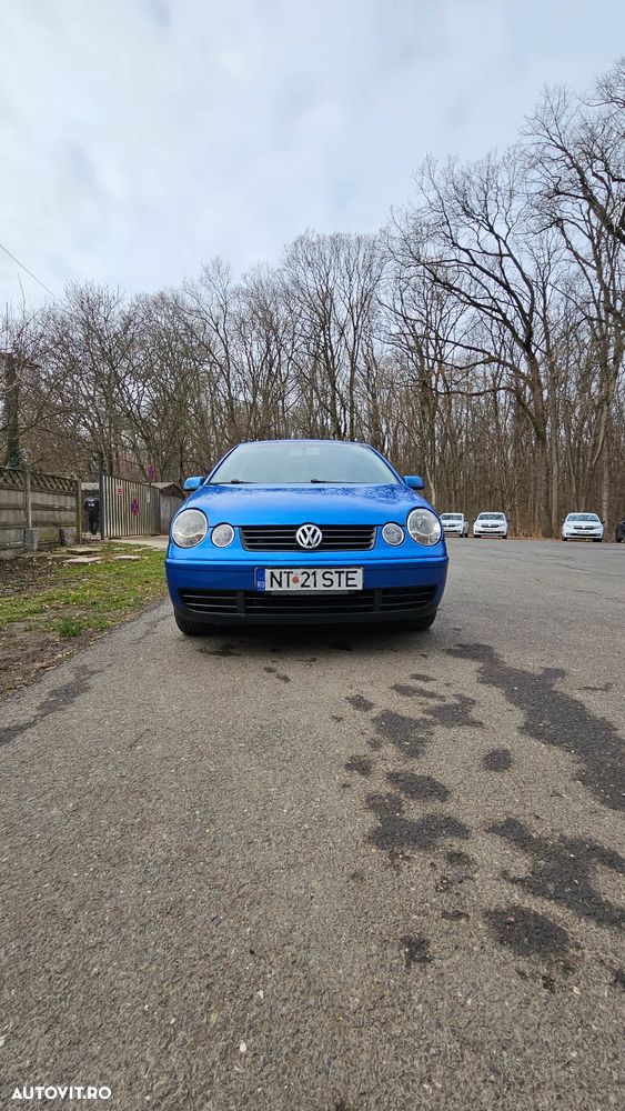 Volkswagen Polo - 2