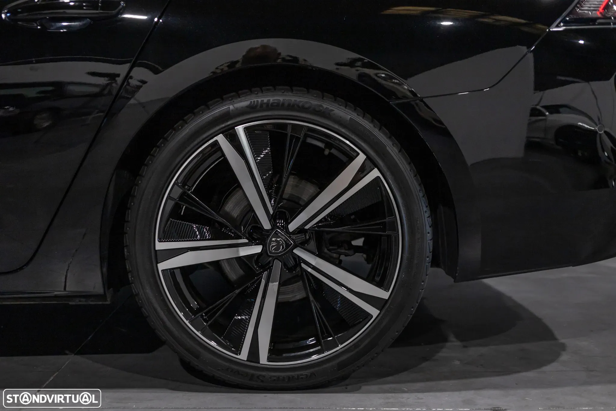 Peugeot 508 1.6 Hybrid Allure Pack e-EAT8 - 32